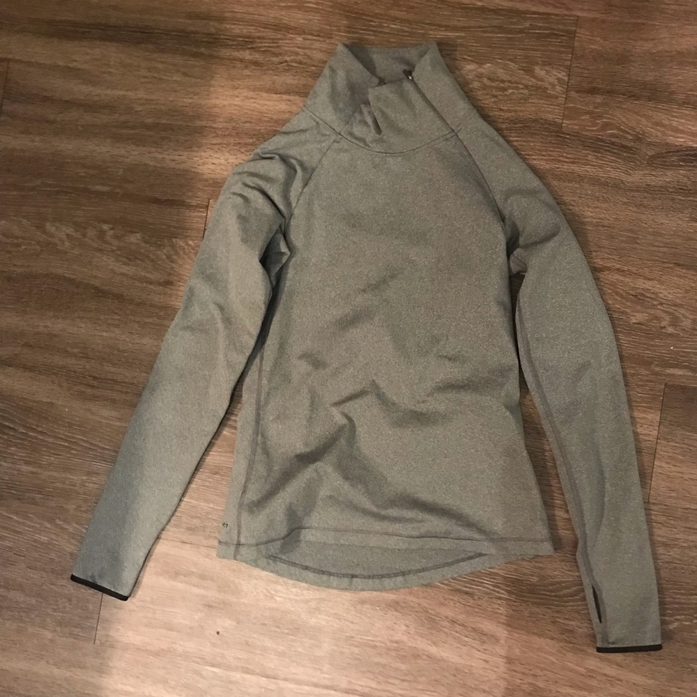 Long sleeve Nike shirt